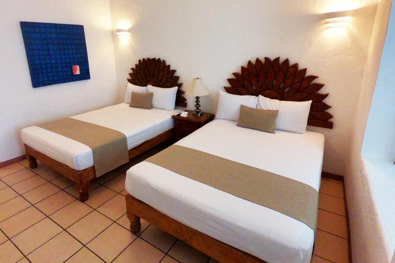 Plaza Santa Maria Hotel Puerto Vallarta Bagian luar foto
